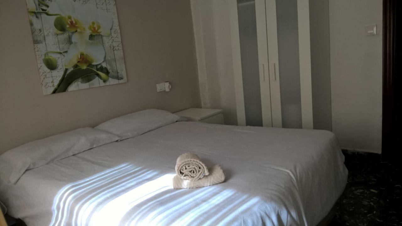 La Casita De Pepe - Piso Compartido Hotel Валенсия Екстериор снимка